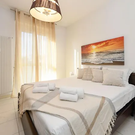 Desenzanoloft Official Partner Marriott Homes & -ciao Family Апартаменты Дезенцано-дель-Гарда